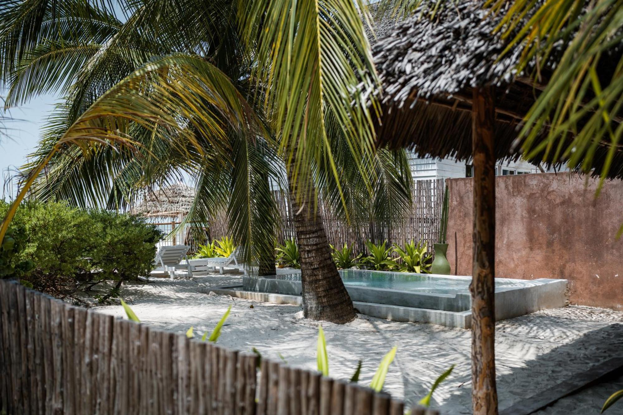 Mwezi Boutique Resort Jambiani  Esterno foto